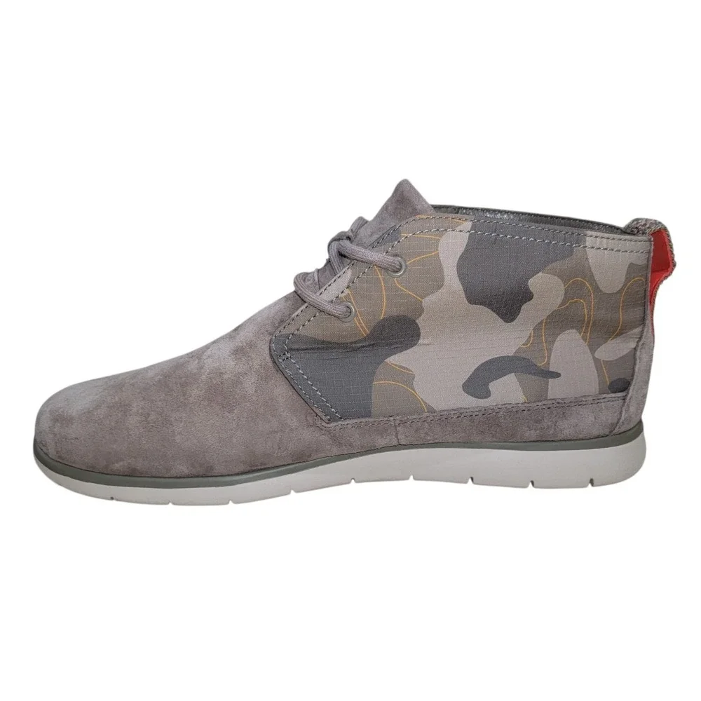 UGG Men's Freamon Camo Suede Chukka Boots Size 11 Camouflage Lace Up Ankle Shoes